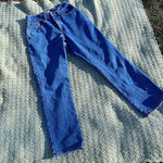 L.L.Bean original fit medium wash high waisted denim jeans
tagged 10MT Photo 0