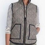 J.Crew Womens Black Herringbone Excursion Quilted Puffer Vest Jacket Sz small Photo 0