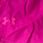 Under Armour Women’s Woven Bright Pink Crinkle Workout Athletic Shorts NWT XS Photo 1