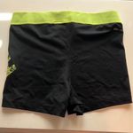 Nike Women’s Pro 1.5” Shorts Photo 3