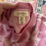 Jessica Simpson  Sweater Photo 1