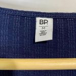 BP . Women’s Scoop Neck Waffle Knit Cropped Henley Long Sleeve Navy Size Med NWT Photo 2