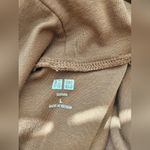 Uniqlo  Supima Cotton Brown Turtleneck Top Size L Photo 3