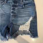Good American  Bombshell Cutoff Jean Shorts Distressed Size 6 / 28 Blue Denim 646 Photo 5