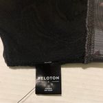 PELOTON Show Up Floral High Neck Sports Bra Size Small NWT Black Photo 4