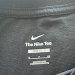 Nike Woman’s Loose Fit T-shirt Photo 1