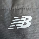 New Balance womens Size XL Quilted Fleece Running Jacket Black Zip Side Pockets Photo 5