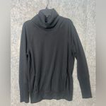 Lululemon Woman Size 6 Black High Lines Pullover High neck with pockets Photo 2