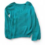 Hayden Open Back  Sweater‎ Photo 3