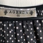 AGENDA Womens Top Size XL Loose Style 3/4 Sleeves Silky Polyester Black Beige Photo 4