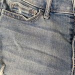 Hollister Medium Wash Low Rise Super Skinny Crop Denim Jeans Bottoms Daytime Photo 6