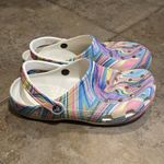 Crocs Out of this World Classic Clog Shoe Unisex M9 W11 Multicolor Comfort White Size 10 Photo 7