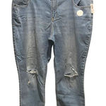 Old Navy  Womens Size 16 Boyfriend Straight Cropped Distressed Jeans Light Wash Photo 0