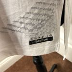 Reebok  Womens‎ Shirt M White Training Supply Short Sleeve AM Burnout Tee NWT Photo 4