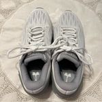 Under Armour  Charged Rogue Running Sneakers Woman’s 10 White Gray Photo 3