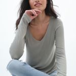 Aeropostale Long Sleeve Seriously Soft Ribbed V-Neck Tee Photo 0