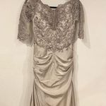 La Femme NEW  Lace Bodice Mermaid Gown Size 2 Photo 4