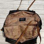 Boyt Womens Black Brown Jump Leather Adjustable Strap Zipper Pockets Tote Bag Photo 2