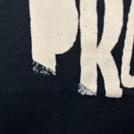 Megan “You Should Probably Run!” Graphic Horror Movie T-Shirt Size Large Photo 1