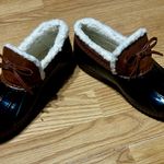 Jessica Carlyle Women's size 6 Waterpoof Loafer Shoes Slip On Flat Duck Shoes Brown Photo 5