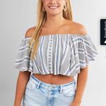 Angie  crop top Photo 3