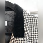 ZARA Vintage Black & White Houndstooth Blazer 100% Wool Velvet Trim Size 10 Med Photo 2