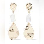 Kenneth Jay Lane Hammered gold Photo 0