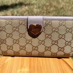 Gucci
GG Canvas Heart Continental Wallet Photo 0