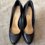 BLEEKER AND BOND Celeste Classic Black Leather Heels Pumps Size 8 Photo 6