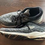 Brooks  Launch 5 Women’s Size 10 Shoes Black Running Fabric Sneakers Photo 4