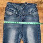 Boohoo Blu High-Waist Belted Skinny Jeans Photo 13