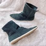 Sanuk  Pointed Toe Suede Booties Photo 8