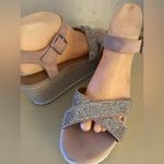 Material Girl  women platform espadrilles Rinny Rhinestone wedge sandals US 9 Photo 3