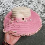Betsey Johnson  Pink Ombre Beach Sea Shell Hat Photo 2