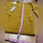 Old Navy NWT Cable Knit Crew Popcorn Sweater, wool blend mustard Sz M, 23” p2p Photo 2