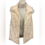 Betsey Johnson  Winter White Faux Fur Vest With Gold Sequins Size Small Photo 3