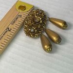 Vintage celluloid float dangle gold tone brooch Photo 7