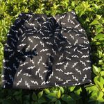 Lightning bolt skirt Photo 3