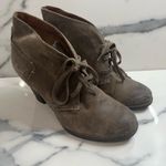Clarks | Women's Brown Suede Academia Witchcore Oxford Lace Up Booties Sz 8.5 Photo 0