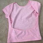Edikted Open Back Tshirt Photo 5
