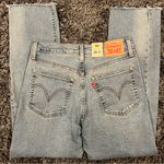 Levi's 🌺NWT LEVI’S WEDGIE STRAIGHT JEANS SIZE 29x28🌺 Photo 4