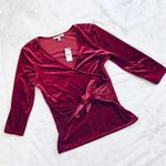 EXPRESS NWT  red velour dressy festival blouse Photo 2