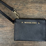 Michael Kors Michael‎ Kors Black Saffiano Leather Zip Card Case Wallet Lanyard Photo 0