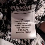 HYFVE Black White Houndstooth Tweed Jacket Pearl Buttons Preppy M Quiet Luxury Photo 7