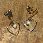 Vintage Heart Pearl Gold Tone Dangle Earrings Photo 2