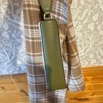 Michael Kors NWOT  Messenger Crossbody Handbag Monogram Canvas Green Leather Photo 2