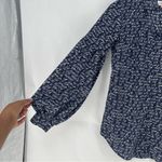 CAbi  Te Amo Love Cursive V-Neck‎ Lightweight Long Puff Sleeve Blouse Peasant XS Photo 4