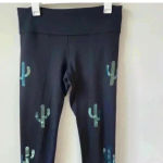 Noli  cactus women’s athletic leggings Sz L Photo 4