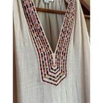 THML Beige Boho Embroidered Deep V-Neck Shift Mini Dress Women’s size Small Photo 4