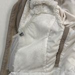 Columbia  Women's Hooded Puffer Jacket - Beige Photo 14